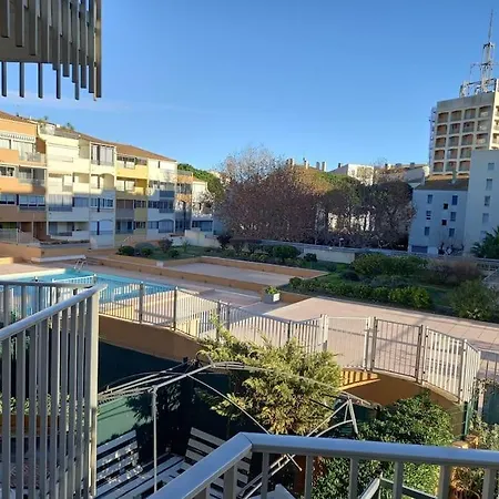 Port Dauphin 28, Studio 4 Pers, Vue Port, Piscine דירה